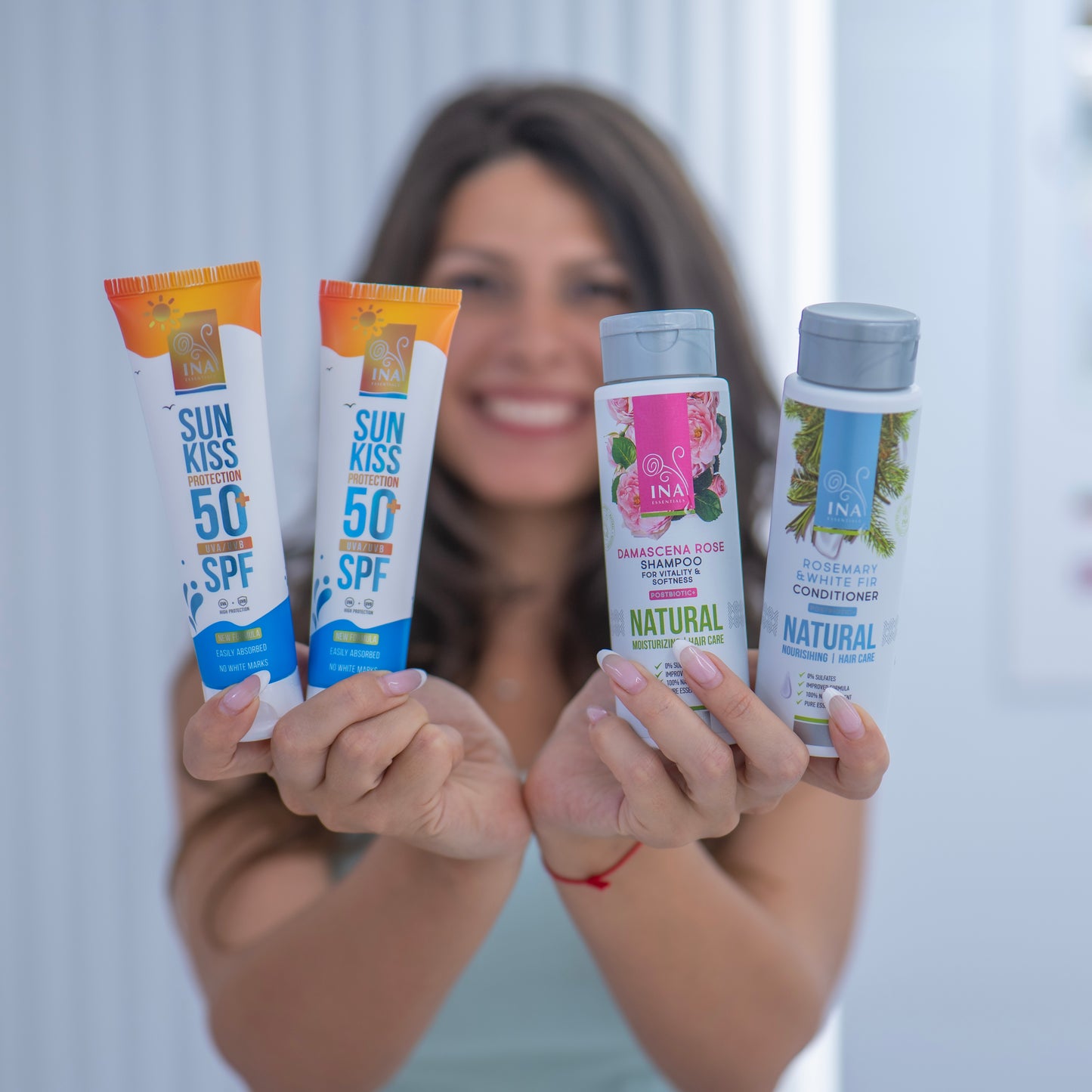 Achetez 2 Crèmes Solaires, Recevez un Shampooing et un Après-shampooing Gratuits