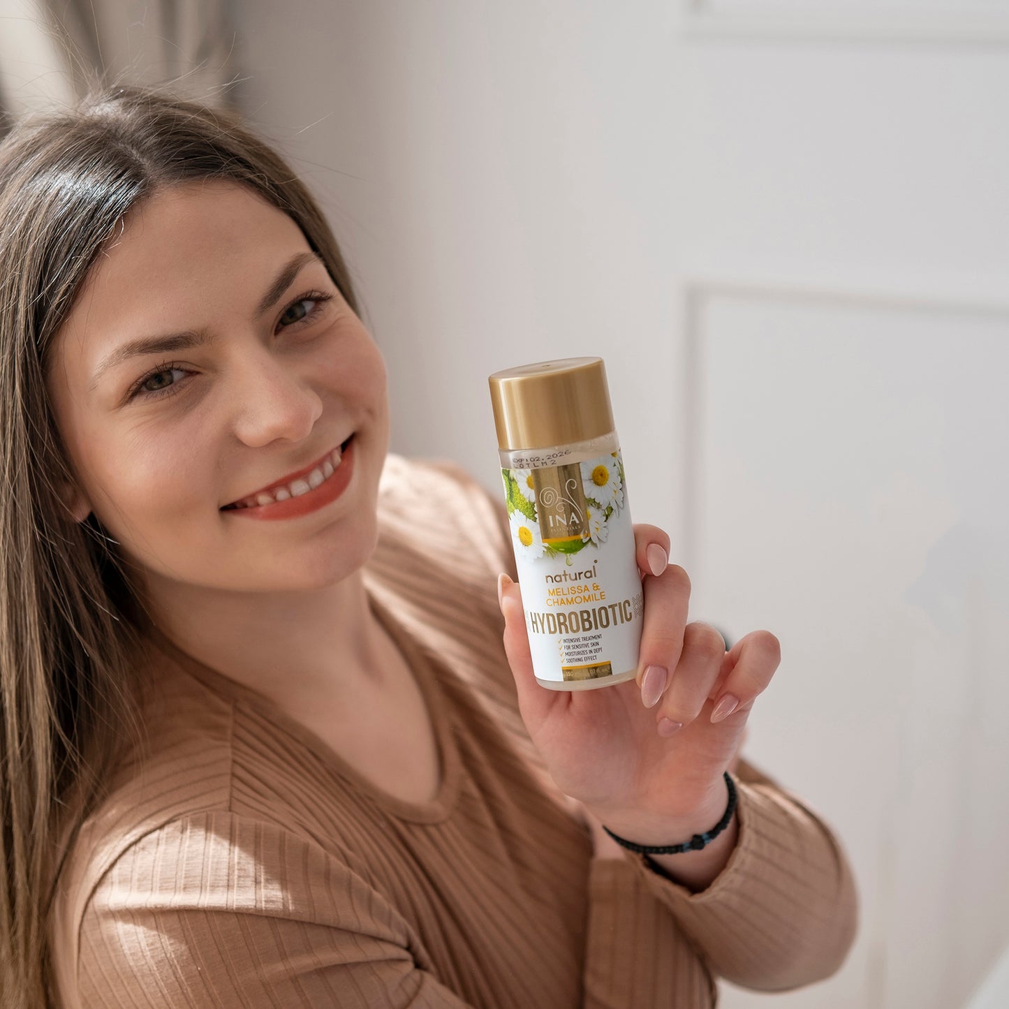 Hydrobiotic - Camomille, Mélisse & Aloe Vera - soin intensif apaisant pour peaux Sensibles