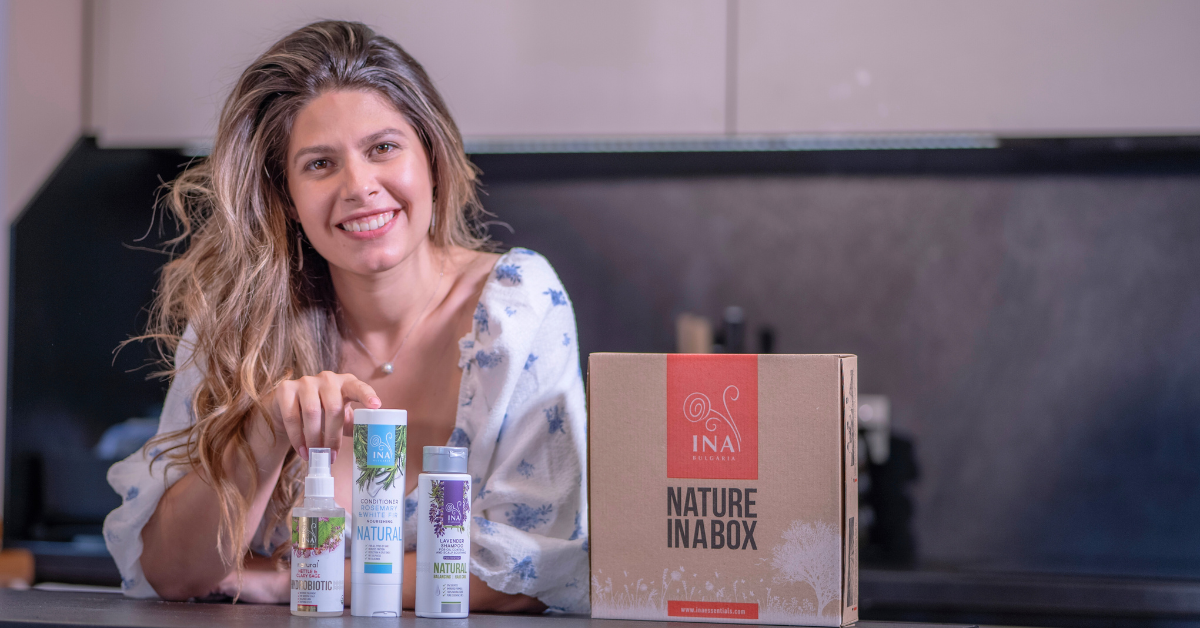 Pellicules : causes, symptômes, produits naturels et traitement des pellicules