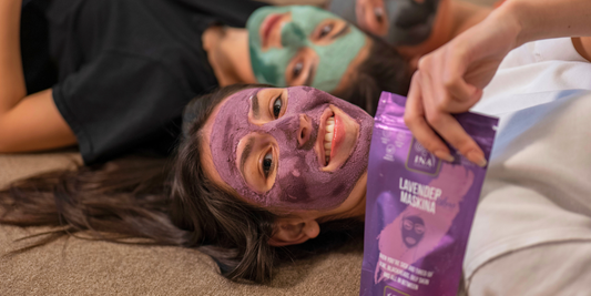 Traitement naturel de l'acné à la maison InaEssentials