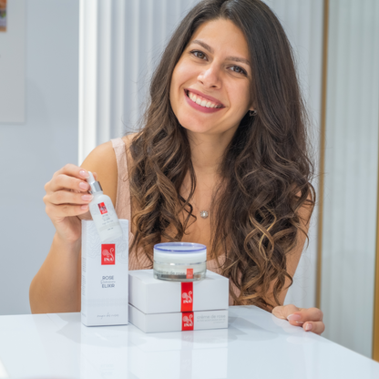 Achetez 2 Sérums Anti-Âge pour le Visage, recevez 1 Hydratant Actif Gratuit