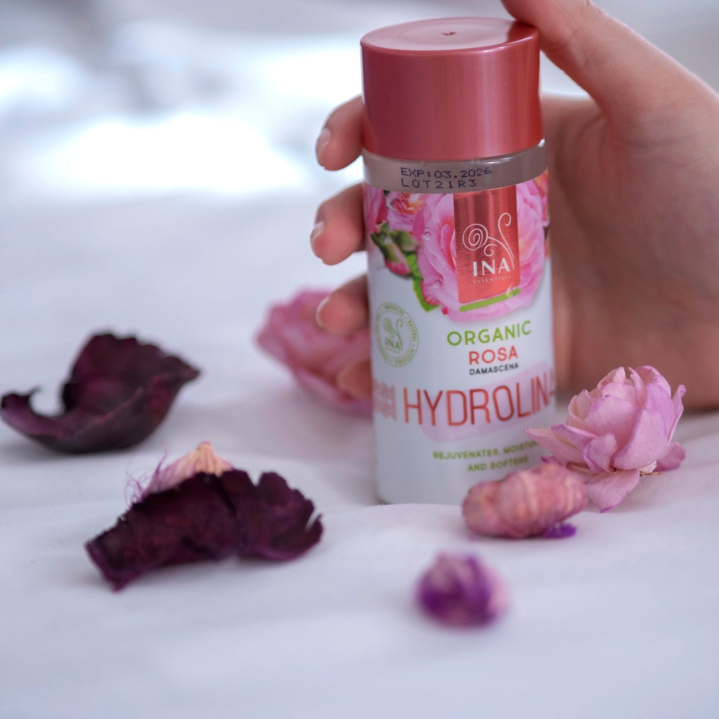 Eau de Rose - Hydrolina - Bio Hydrolat de Rose pour Peau sèche